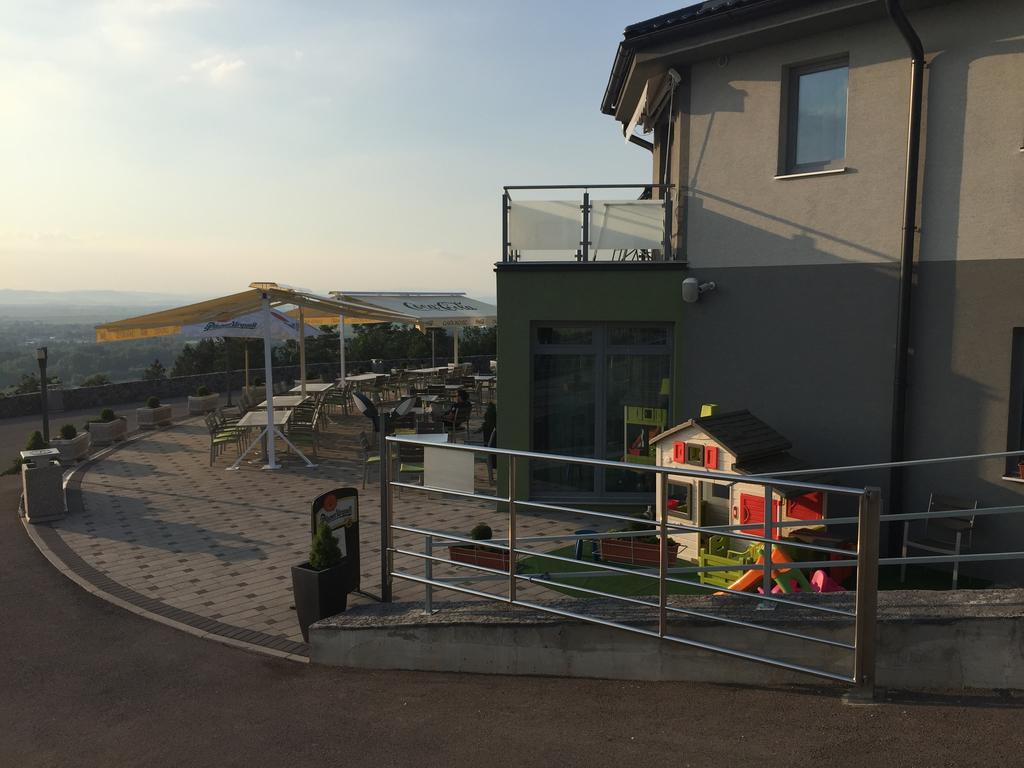 Wellness Pension Inovec Jalsove Exterior photo